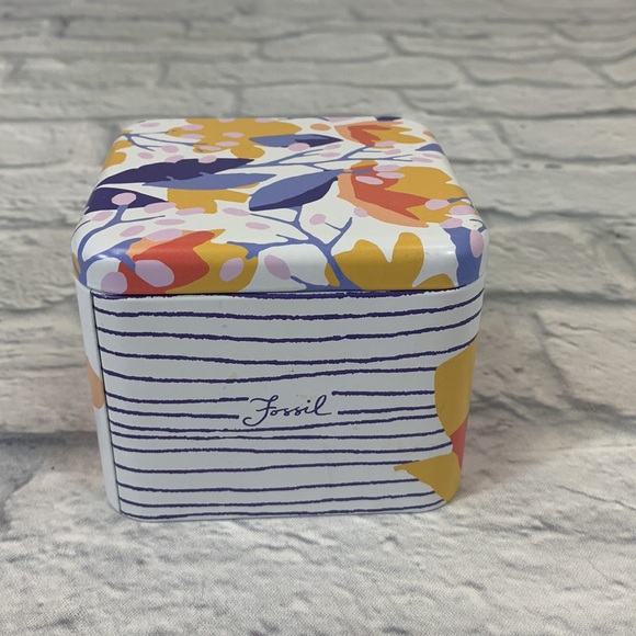 Fossil floral tin Square shape with lid - Picture 3 of 9